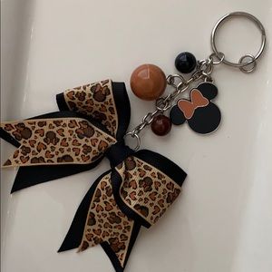 Disney Minnie Mouse Leopard Keychain